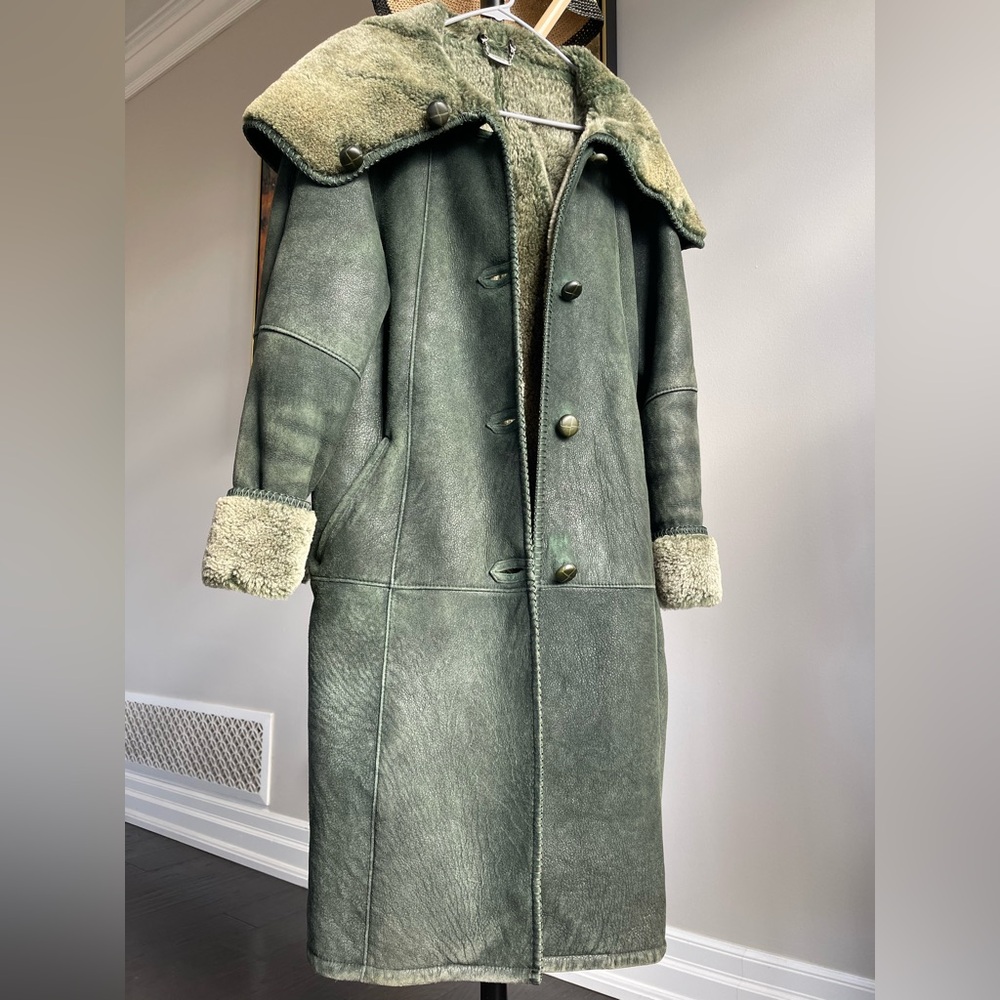 HARTMAN Shearling Coat | Vintage Green Sheepskin Suede Fur Jacket - Picture 11 of 17